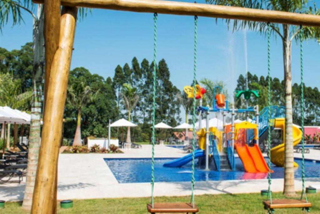 Resort&Lazer Piscinas, Beach Tenis, Bike, Golfe, Pesca, Ar, Wifi Fibra, Tv A Cabo E Lareira Aguas de Santa Barbara Exterior photo